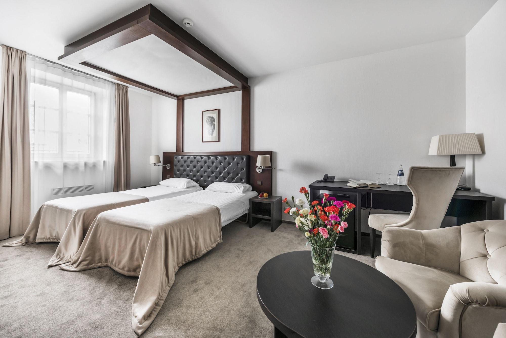 Amberton Cozy Hotel Kaunas Eksteriør billede