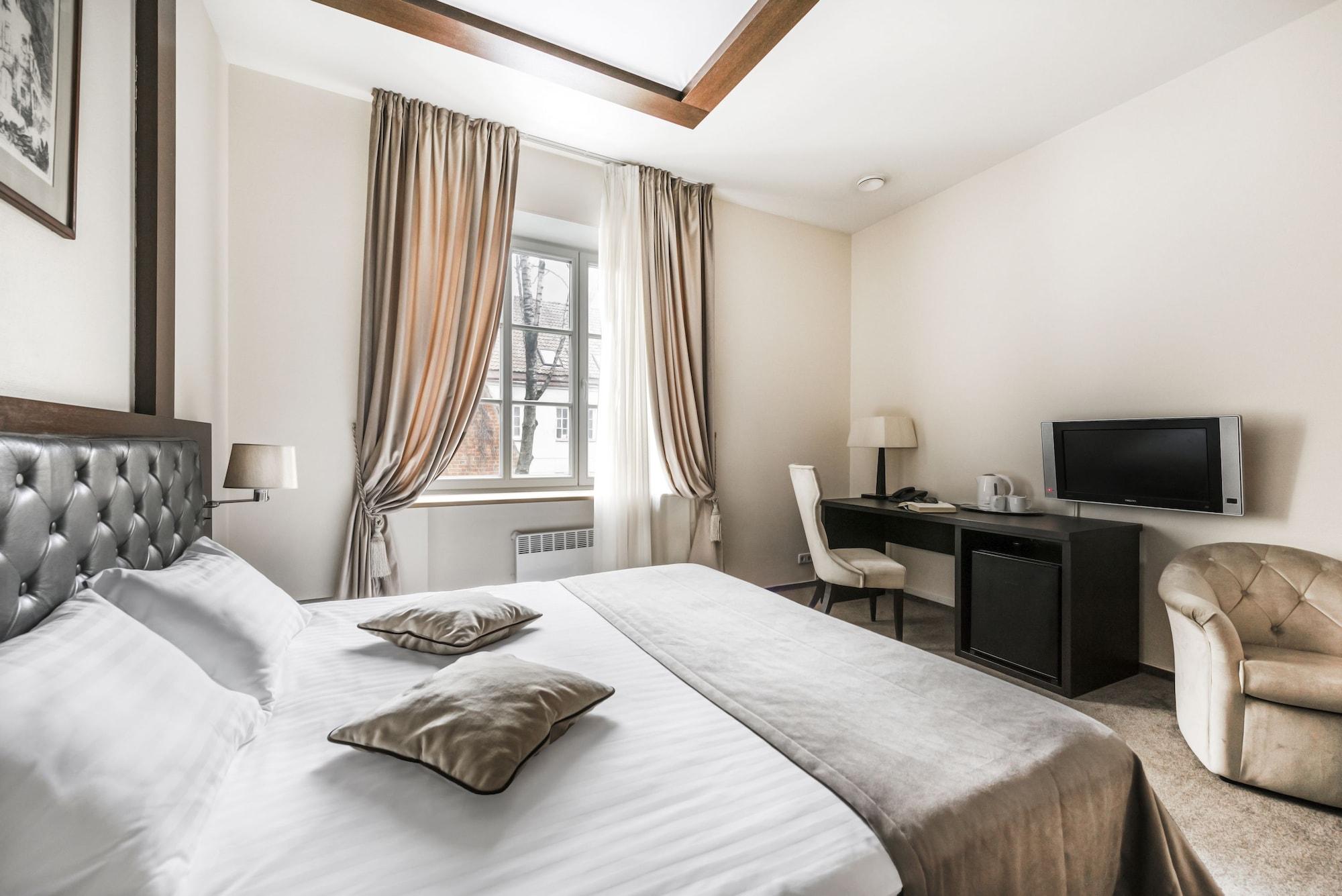 Amberton Cozy Hotel Kaunas Eksteriør billede