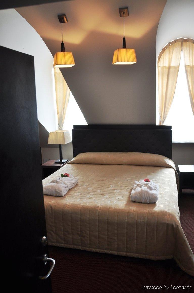Amberton Cozy Hotel Kaunas Værelse billede