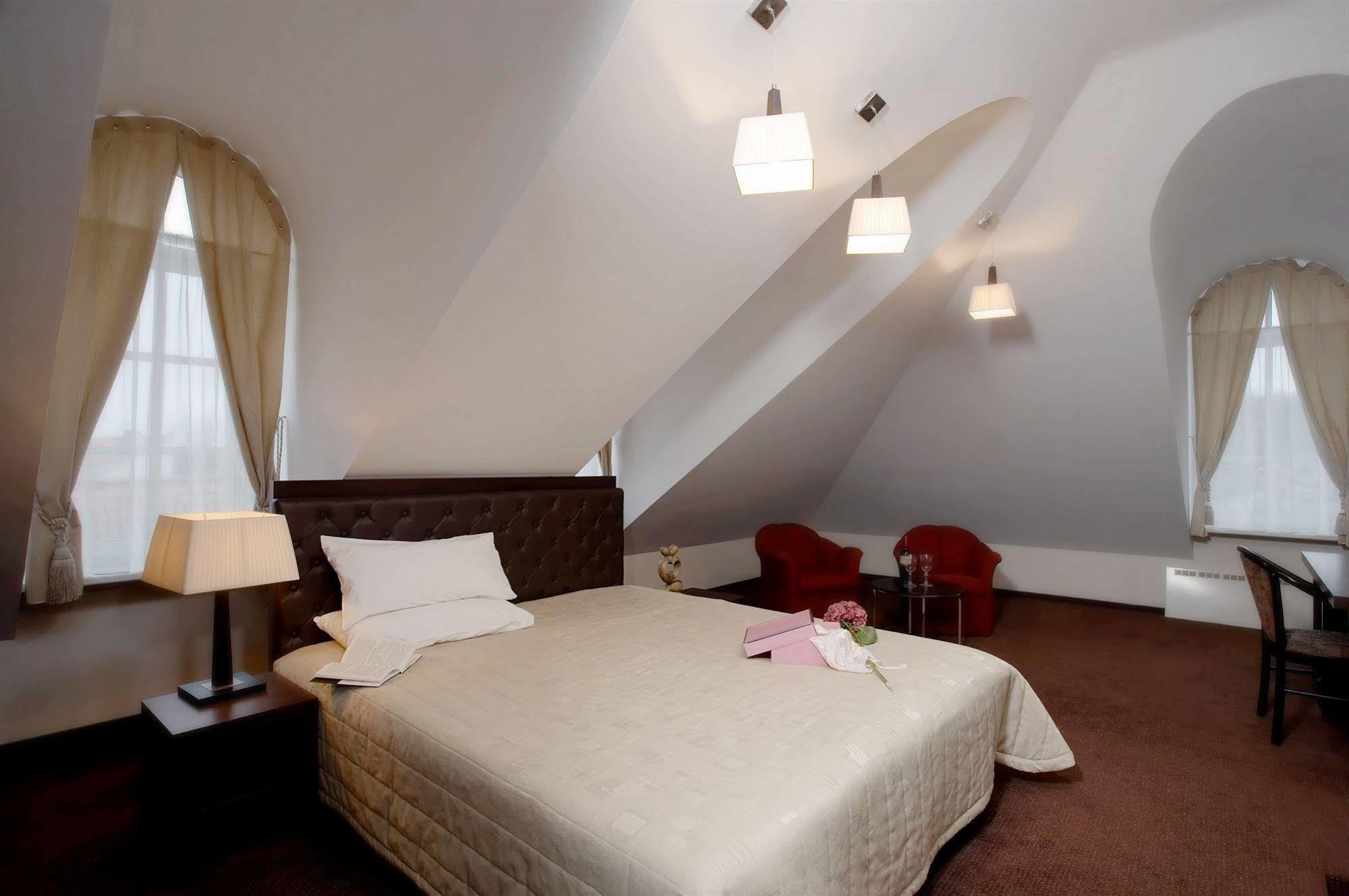 Amberton Cozy Hotel Kaunas Værelse billede