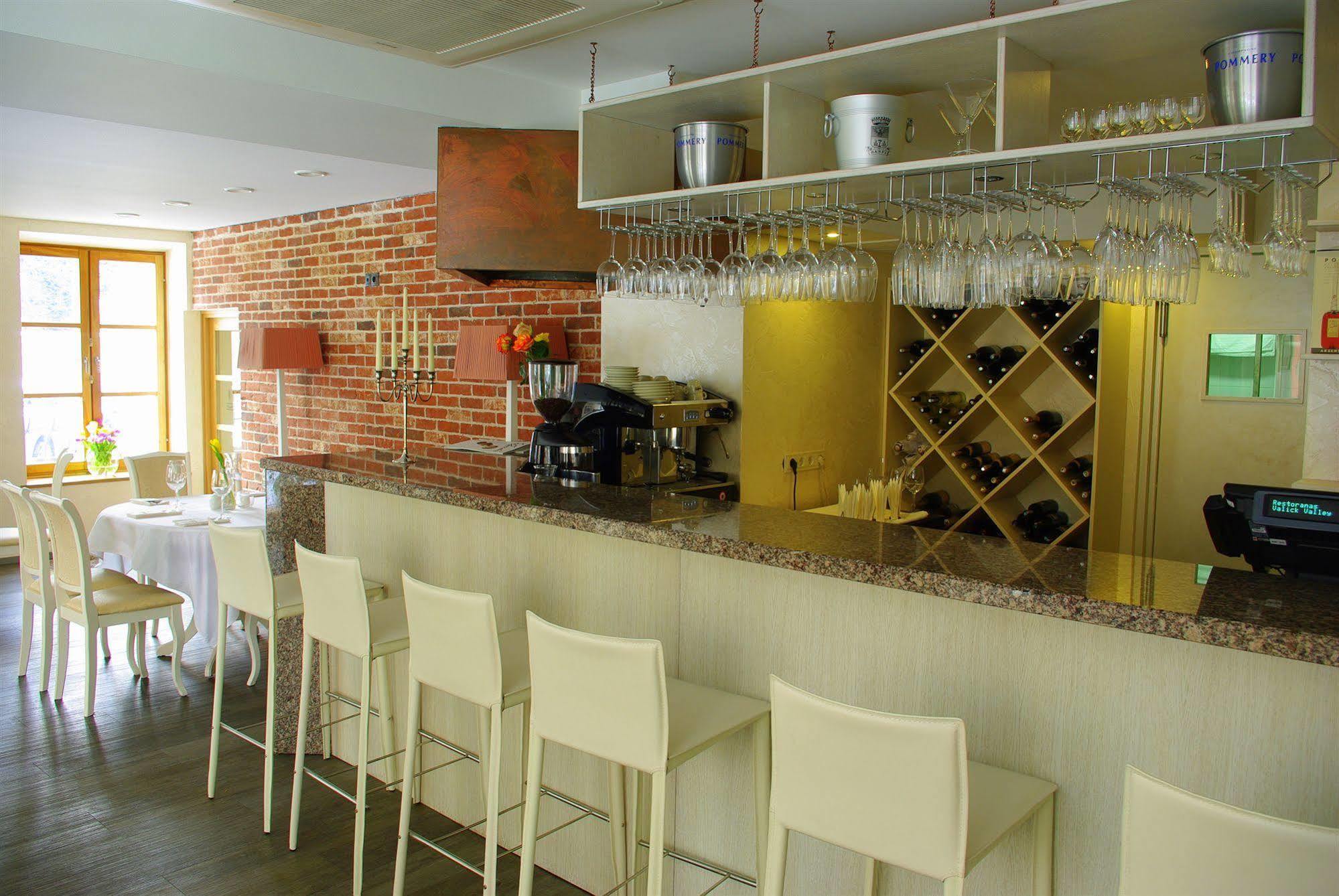 Amberton Cozy Hotel Kaunas Eksteriør billede