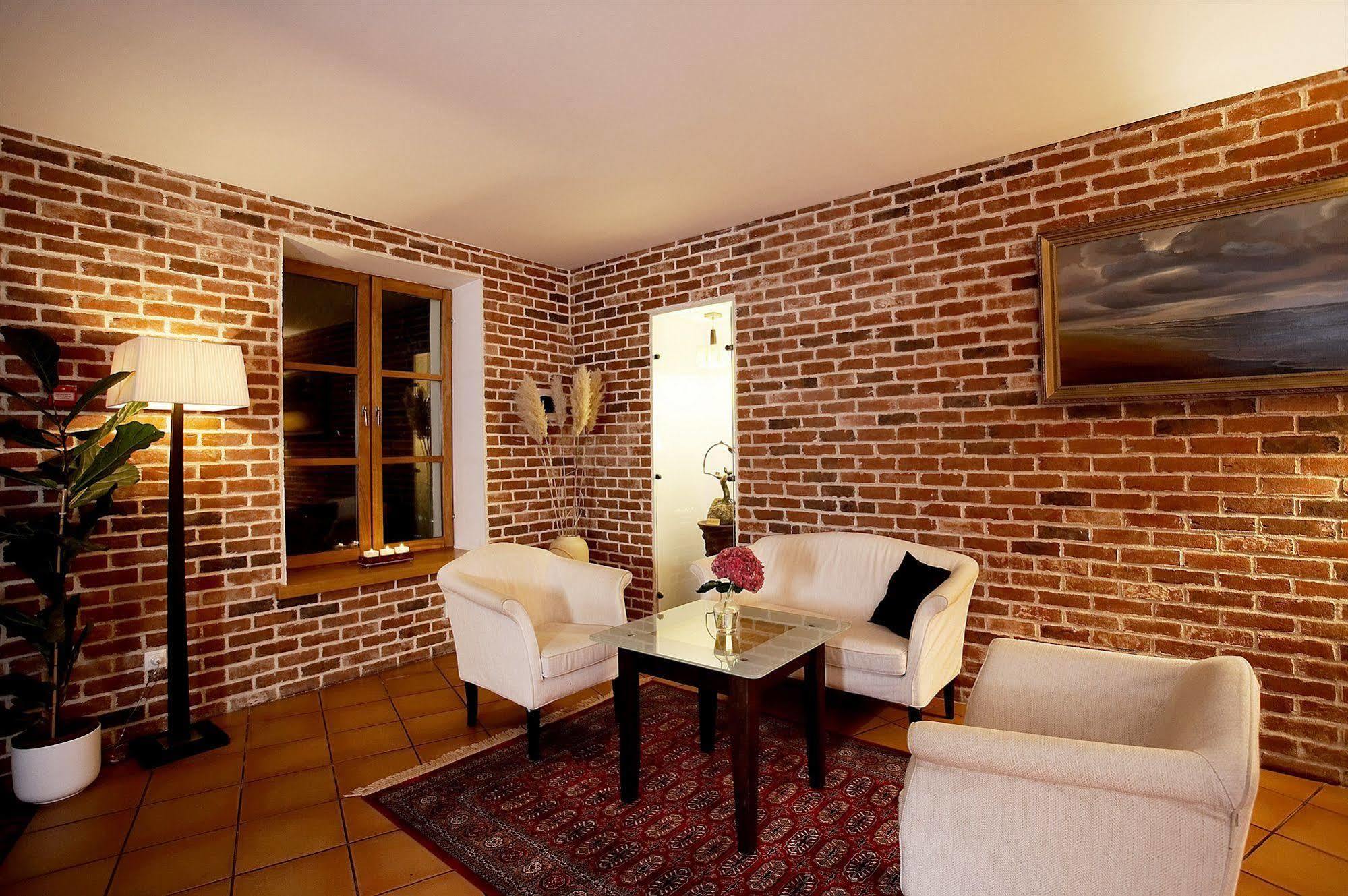 Amberton Cozy Hotel Kaunas Eksteriør billede